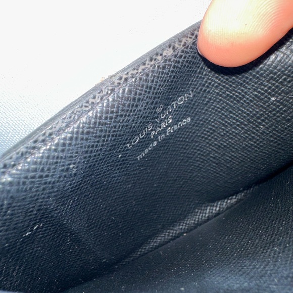 Authentic Louis Vuitton Card Holder - Picture 3 of 8